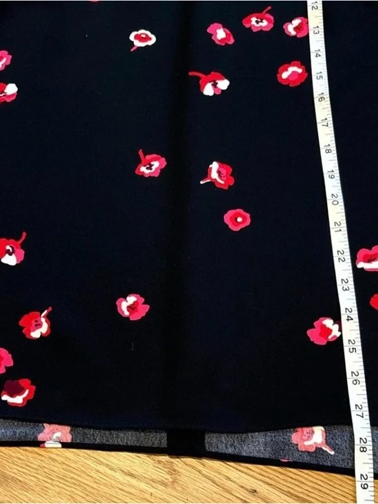 Kate Spade- black cherry blossom sleeveless shell/blouse (12) - Picture 2 of 8